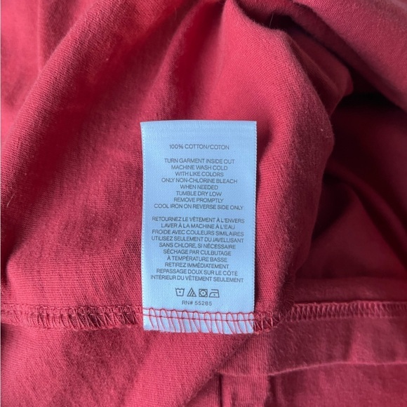 Express Red Graphic Tee - Picture 4 of 4